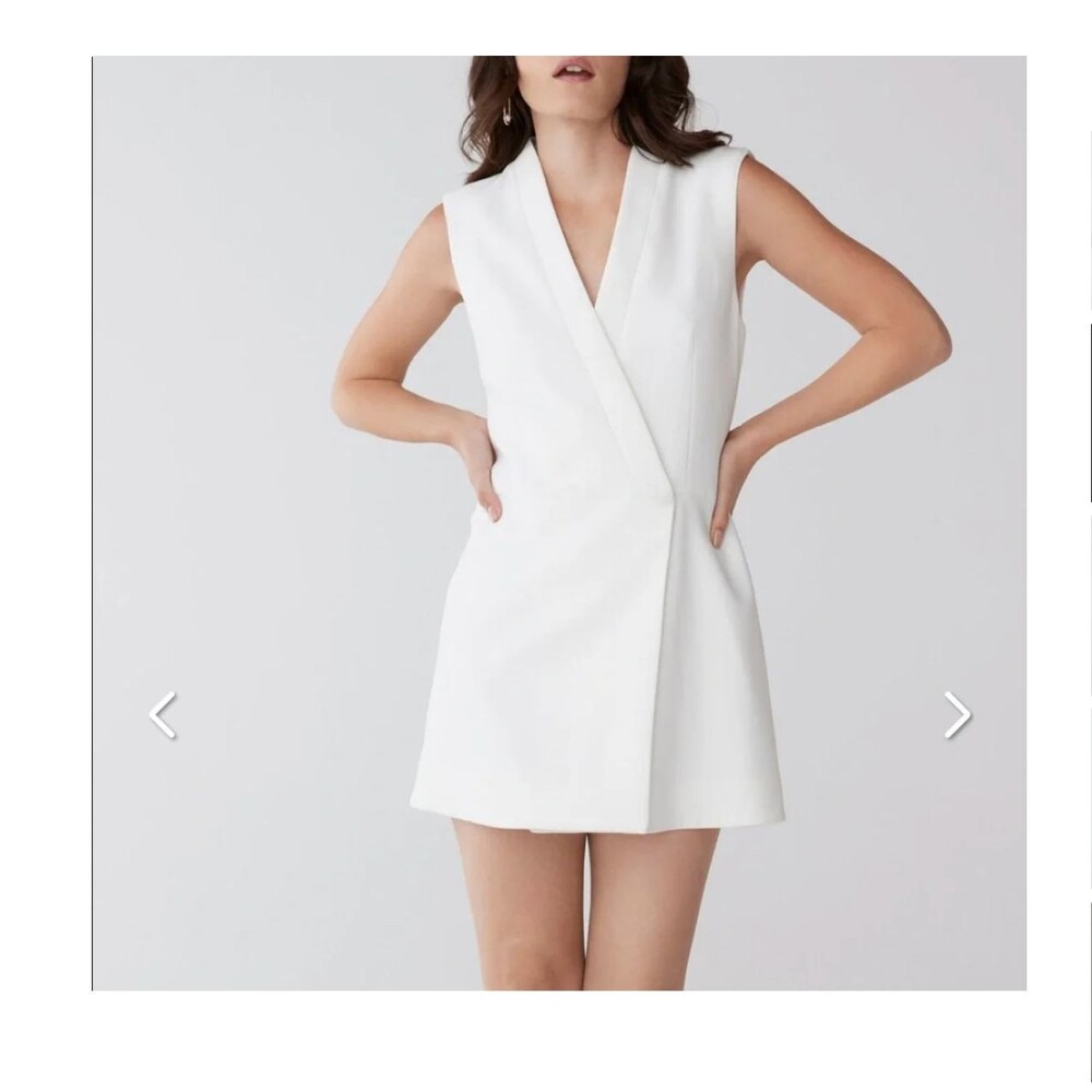 BCBGMAXAZRIA Caryn White Blazer Dress Old Money Preppy Minimal Career Size M